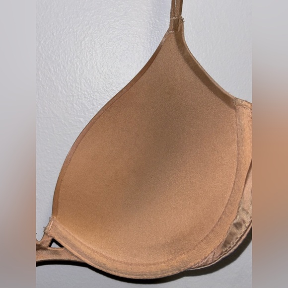 Victoria's Secret Very Sexy Shimmering Nude Lustrous Push up Bra - Picture 12 of 12